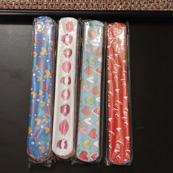 Birthday Novelty Favors Girls And Boys Bundle New - Picture 3 of 4